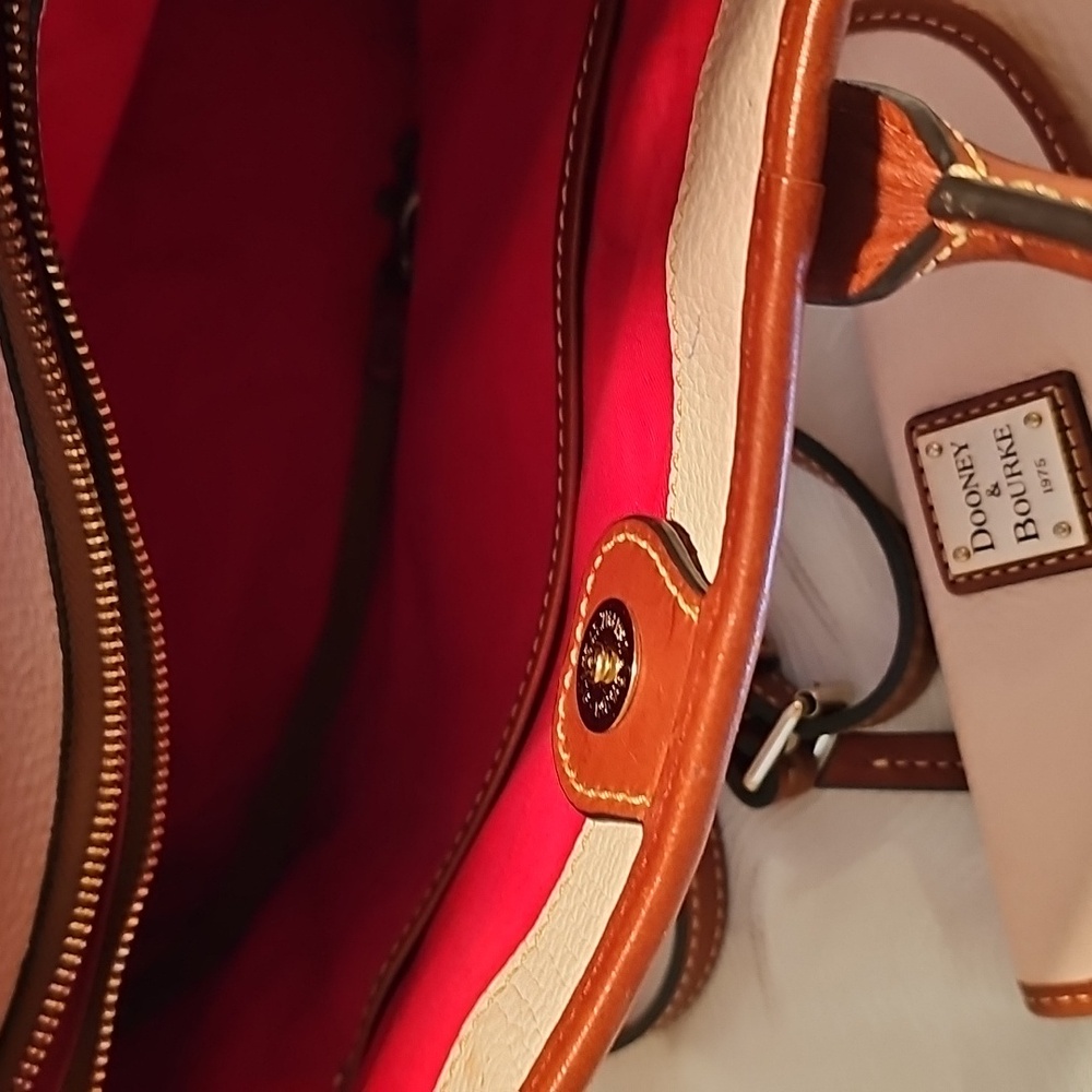 Dooney & Bourke Brielle Blush Pink Pebble Leather Satchel With Wallet - Picture 8 of 15